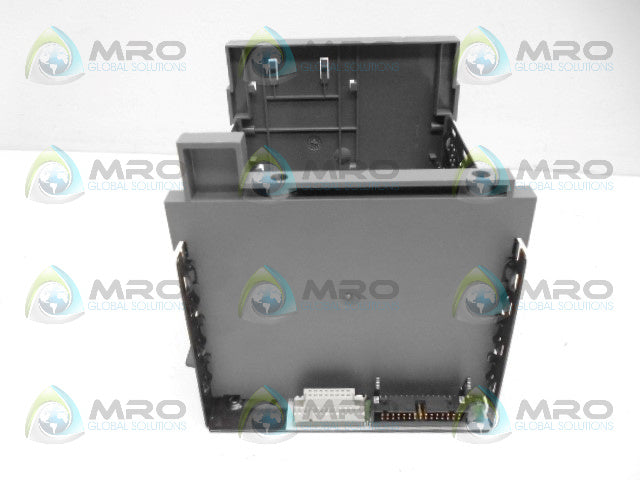 ALLEN BRADLEY 1746-A4 4-SLOT RACK  SER. B * NEW NO BOX *