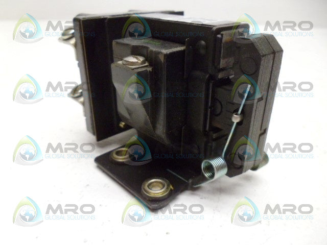 ALLEN BRADLEY 700-C200A2 SER. B CONTROL RELAY *USED*