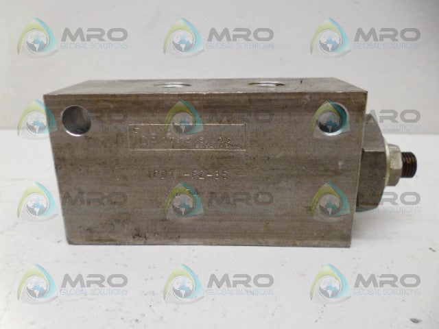FLUID CONTROL 1PD11-F2-3S VALVE *USED*