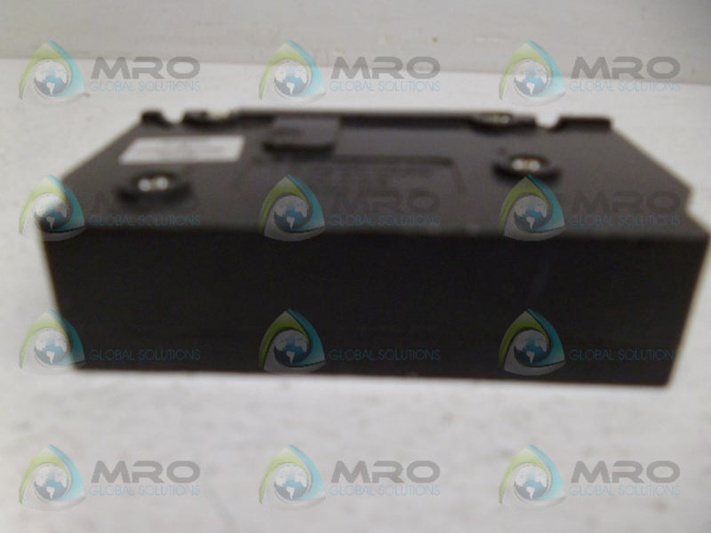 CUTLER HAMMER QC110 CIRCUIT BREAKER  NSNP