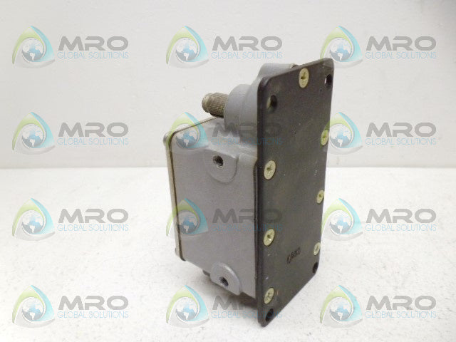 NAMCO EA06011100 LIMIT SWITCH *NEW IN BOX*
