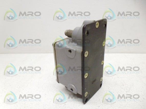 NAMCO EA06011100 LIMIT SWITCH *NEW IN BOX*