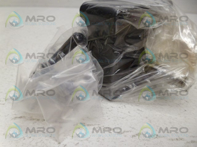 ORIENTAL MOTOR 2GN18SA *NEW IN BOX*