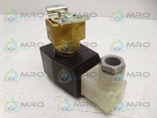 CKD AB4X-3867-FL-128767-DC24V VALVE *NEW IN BOX*