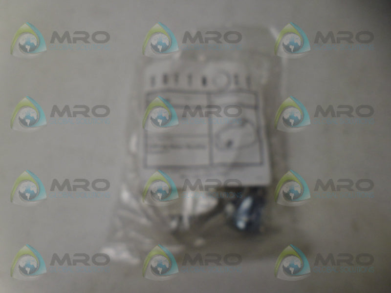 SOFTNOZE SMS-HK HALF CLAMP SET (PKG OF 2) NSMP