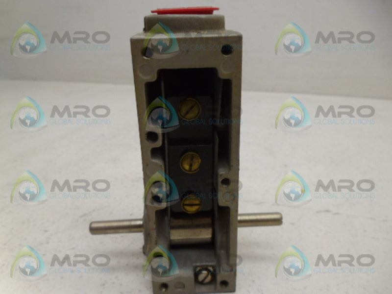 NAMCO EA15030274 LIMIT SWITCH *USED*