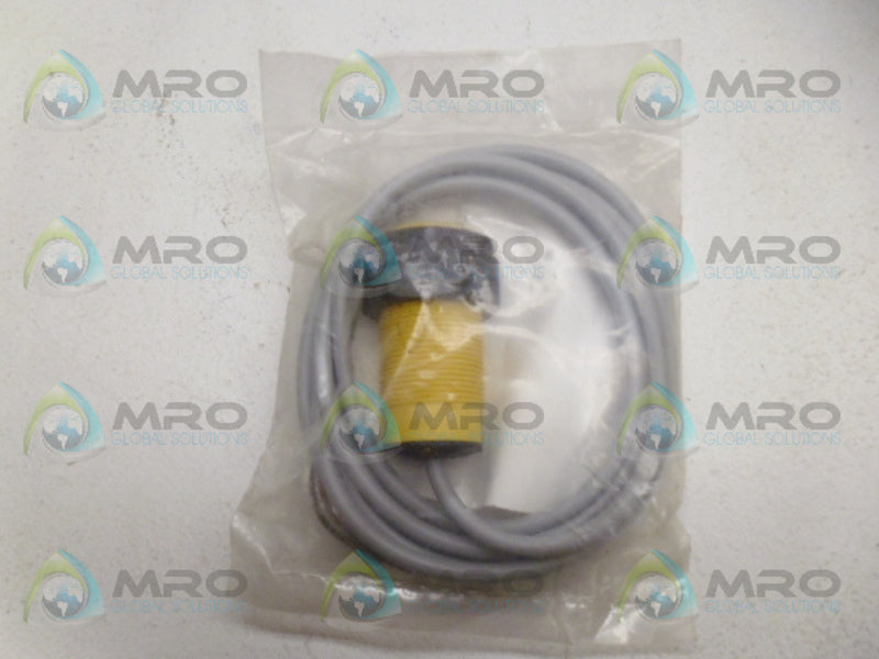TURCK BI10-S30-AP6X INDUCTIVE PROXIMITY SENSOR *NEW IN FACTORY BAG*