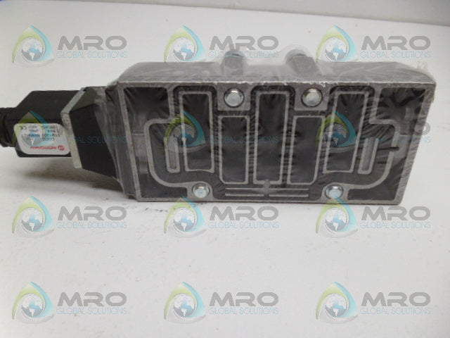 NORGREN SXE9575A700018JB VALVE *NEW NO BOX*