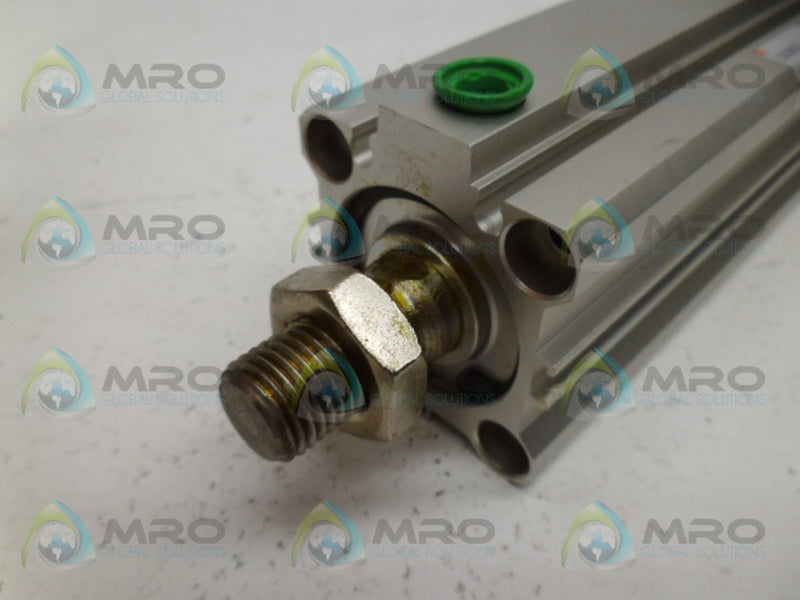 SMC CDQ2B32-100DCM COMPACT CYLINDER *NEW NO BOX*