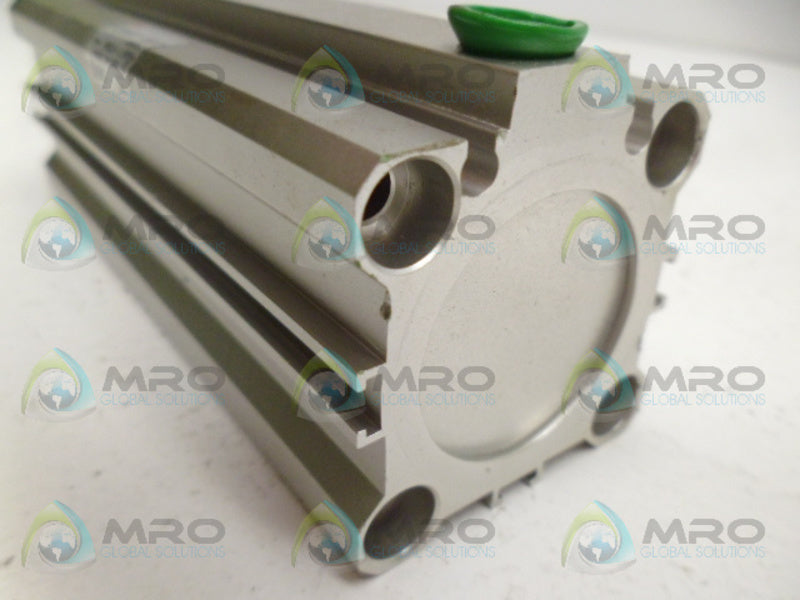 SMC CDQ2B32-100DCM COMPACT CYLINDER *NEW NO BOX*