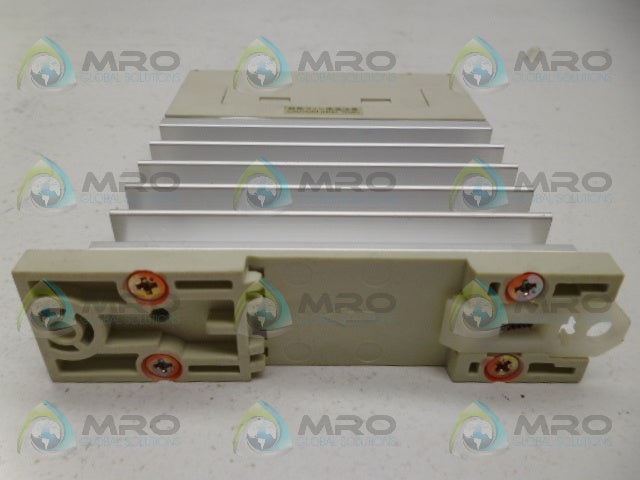 FUJI ELECTRIC SS101-3Z-D3 CONTACTOR *NEW IN BOX*