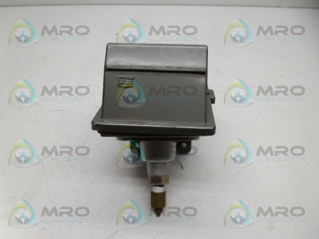 UNITED ELECTRIC J402-358 PRESSURE SWITCH *NEW NO BOX*