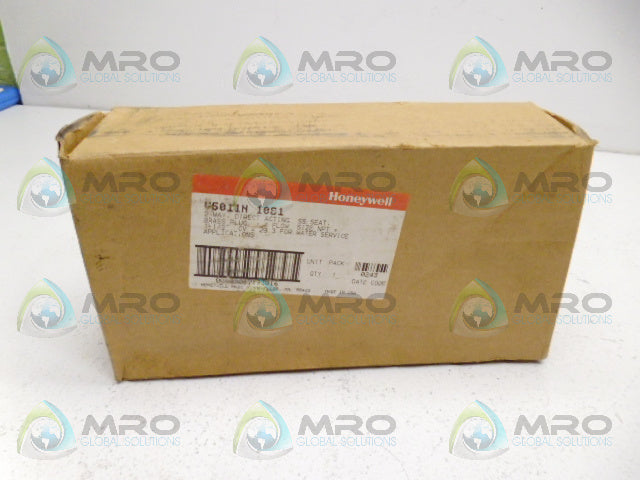 HONEYWELL V5011N1081 SEATED WATER VALVE *NEW IN BOX*