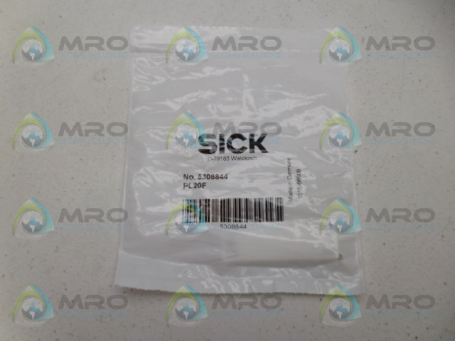 SICK PL20F REFLECTOR * NEW IN FACTORY BAG *