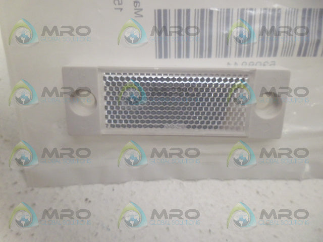 SICK PL20F REFLECTOR * NEW IN FACTORY BAG *