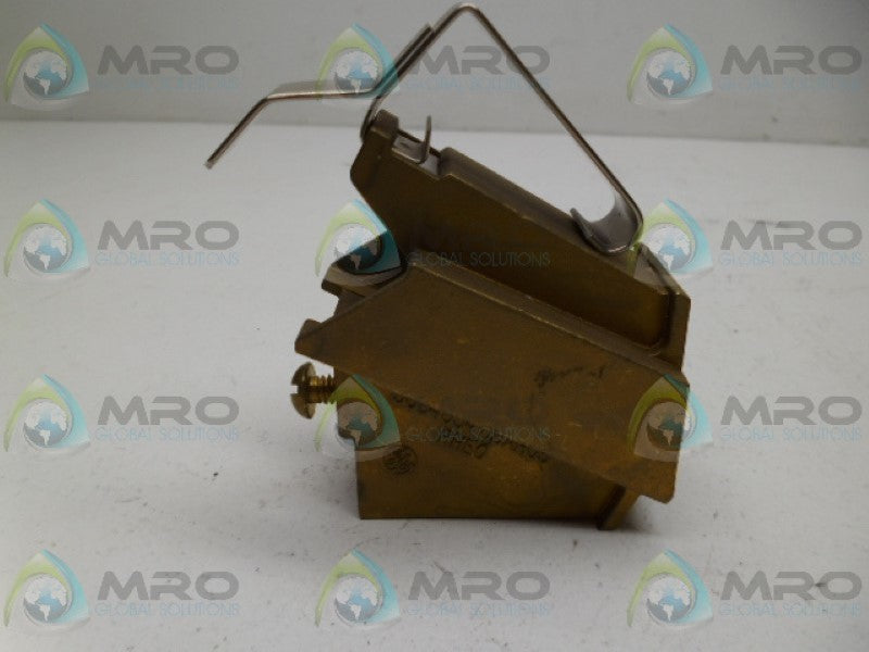 GENERAL ELECTRIC 36B465471BAH03 BRUSH HOLDER *USED*