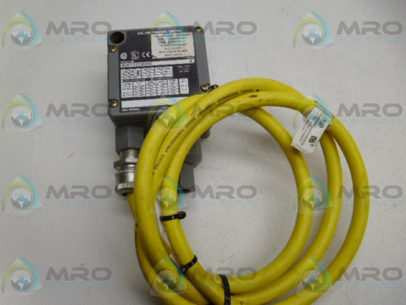 ALLEN BRADLEY 836T-T253JX40 SER. A PRESSURE CONTROL *USED*