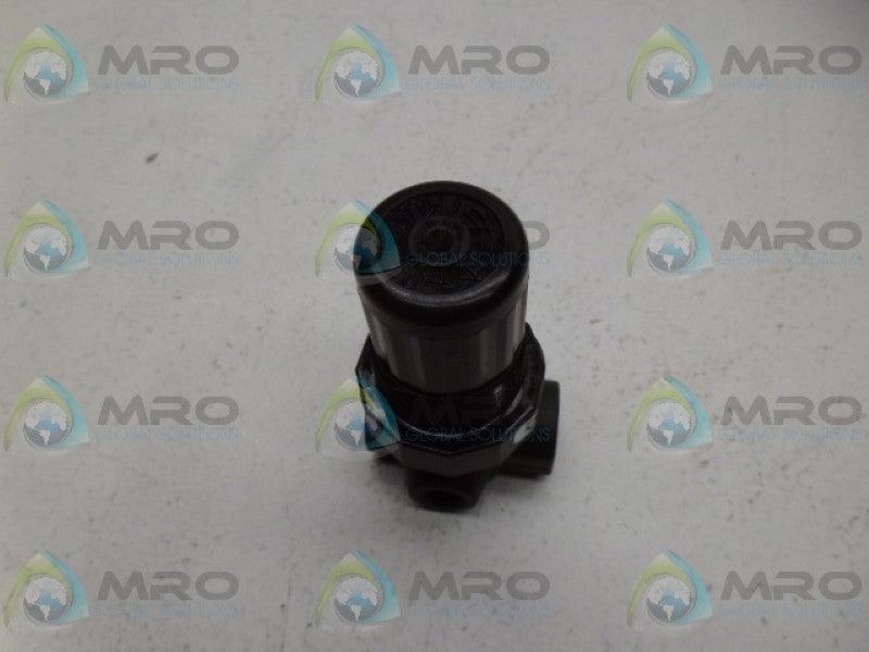 NORGREN R07-100-RNKA PRESSURE REGULATOR * NEW NO BOX *