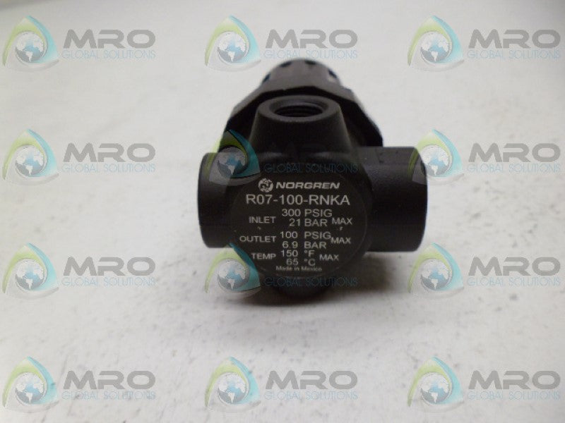 NORGREN R07-100-RNKA PRESSURE REGULATOR * NEW NO BOX *