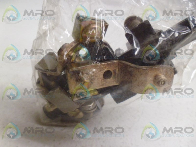 ARROW-HART AHP-304 3-POLE CONTACT SET *NEW IN BOX*