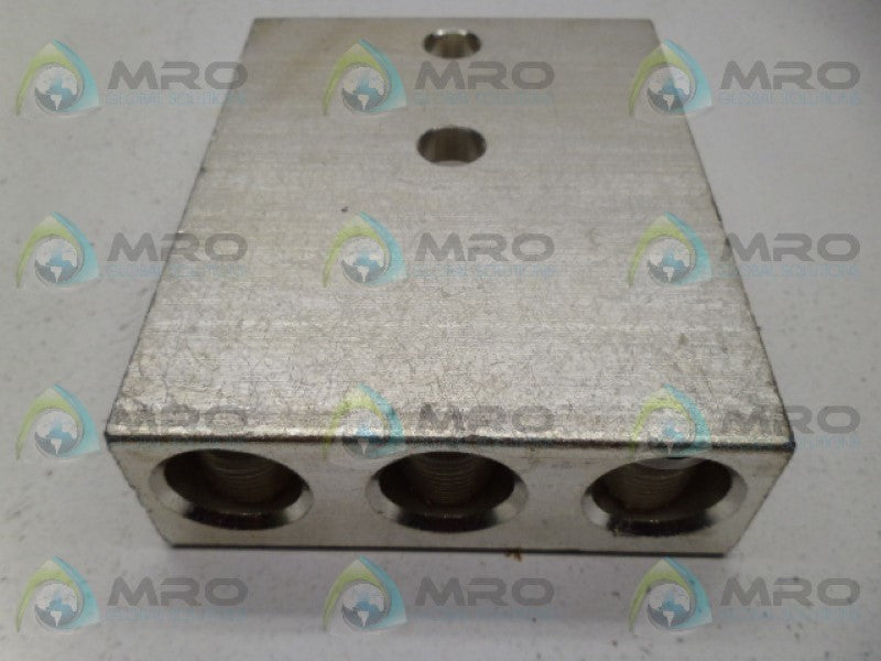 BURNDY KK3A36U-2N UNIVERSAL TERMINAL *NEW IN BOX*
