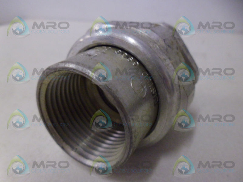 CROUSE-HINDS 698G CONDUIT UNION 1 1/4" *NEW NO BOX*