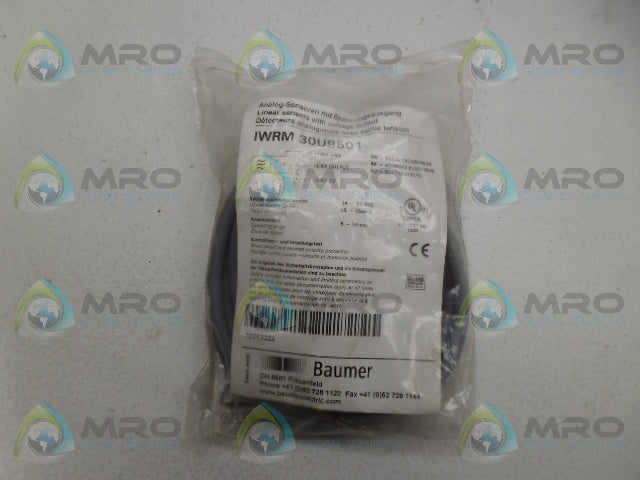 BAUMER IWRM30U9501 PROXIMITY SWITCH *NEW IN FACTORY BAG*