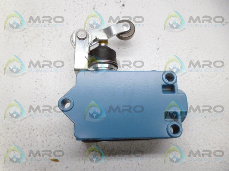 MICROSWITCH DTF2-2RN2-RH NSMP