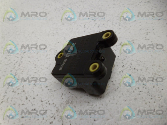 MICRO SWITCH 2MN1 1PA22 LIMIT SWITCH *NEW IN BOX*