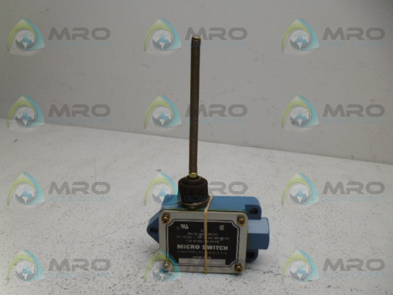 MICROSWITCH BAF1-2RN18-LH LIMIT SWITCH *NEW IN BOX*