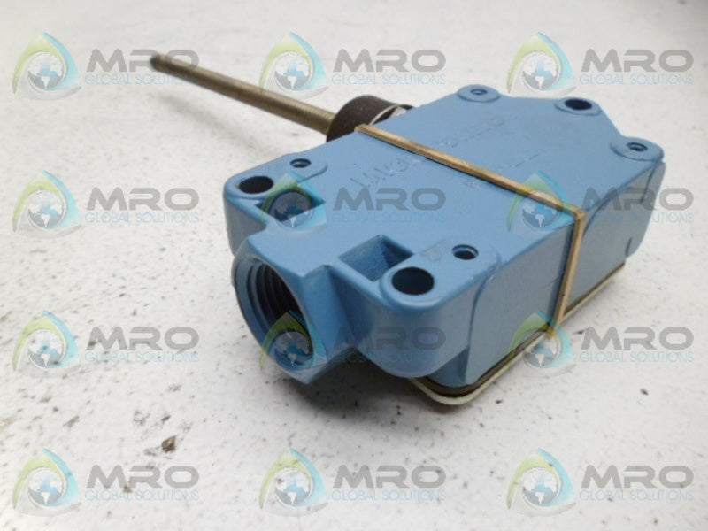 MICROSWITCH BAF1-2RN18-LH LIMIT SWITCH *NEW IN BOX*