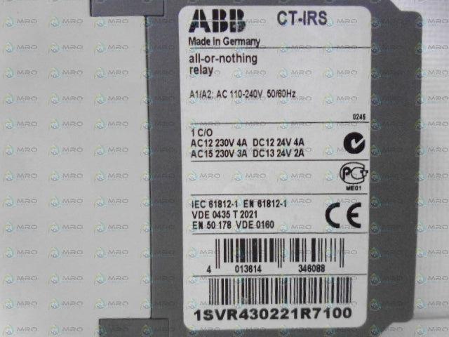 ABB 1SVR430221R710 INTERFACE RELAY *NEW IN BOX*