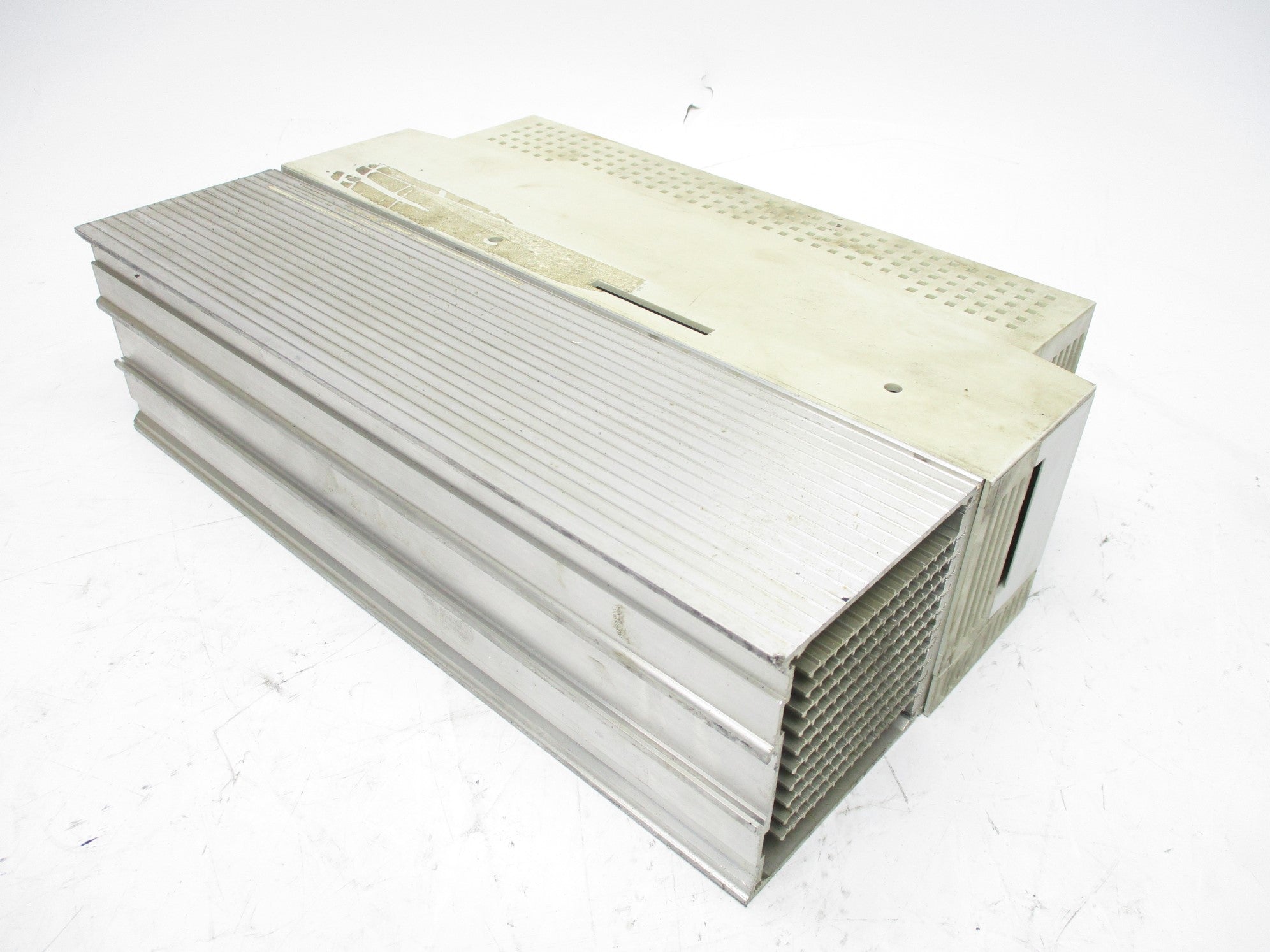 LENZE EVS9323-ES UNMP