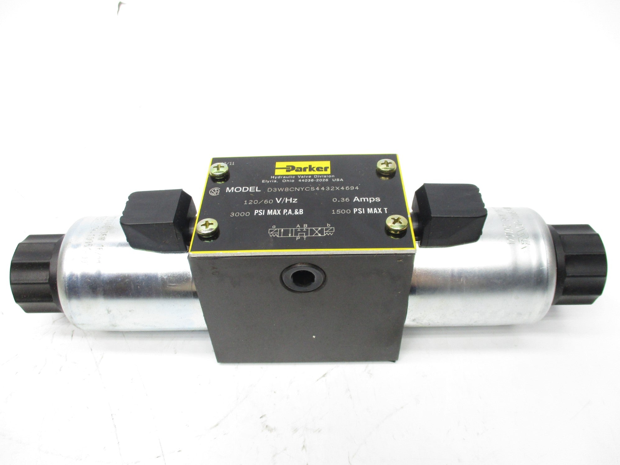 PARKER D3W8CNYCS4432X4694 3000PSI NSMP