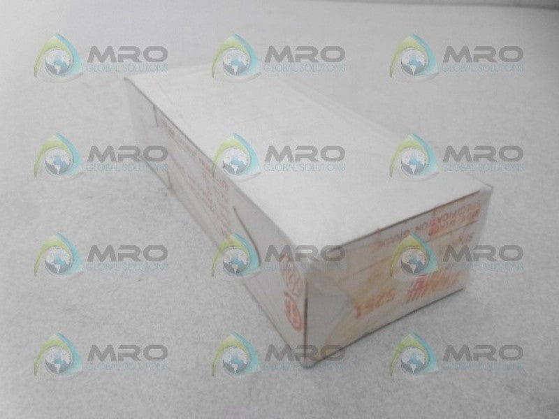 ARROW HART 5251 SINGLE RECEPTACLE 15A 125V *NEW IN ORIGINAL PACKAGING*