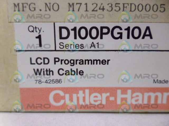 CUTLER HAMMER D100PG10A LCD PROGRAMMER WITH CABLE *NEW IN BOX*