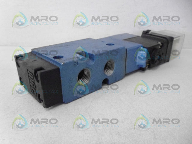 MAC 811C-PM-611JC-152 SOLENOID VALVE *NEW NO BOX*