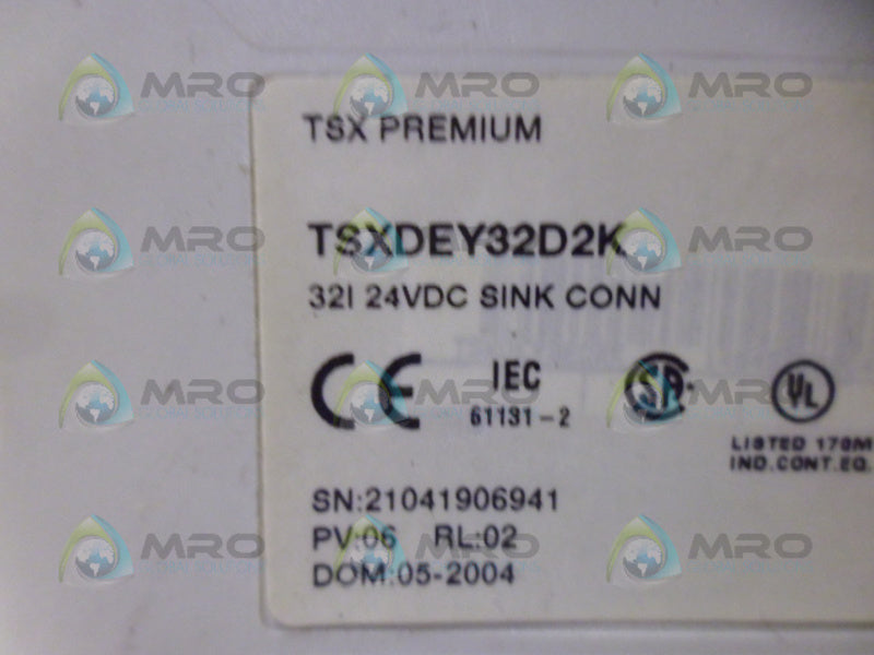 SCHNEIDER ELECTRIC TSXDEY32D2K SINK CONNECTOR MODULE *NEW NO BOX*