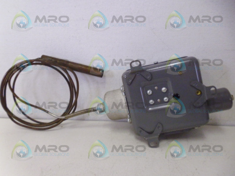 HONEYWELL L456A1008 TEMPERATURE CONTROL *NEW IN BOX*