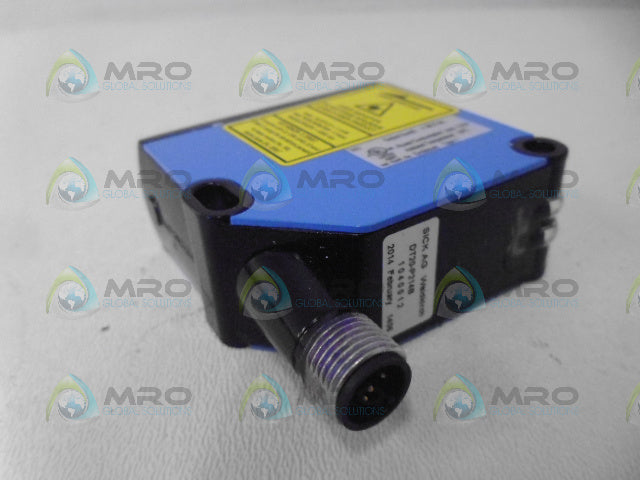 SICK DT20-P214B DISPLACEMENT MEASUREMENT SENSOR *NEW NO BOX*