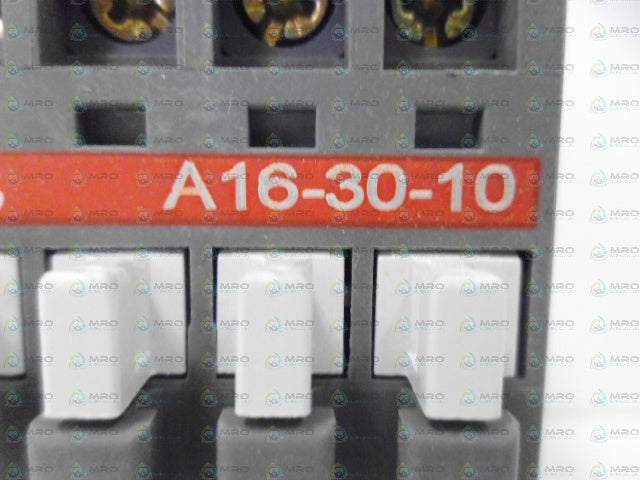 ABB A16-30-10-80 CONTACTOR *NEW IN BOX*