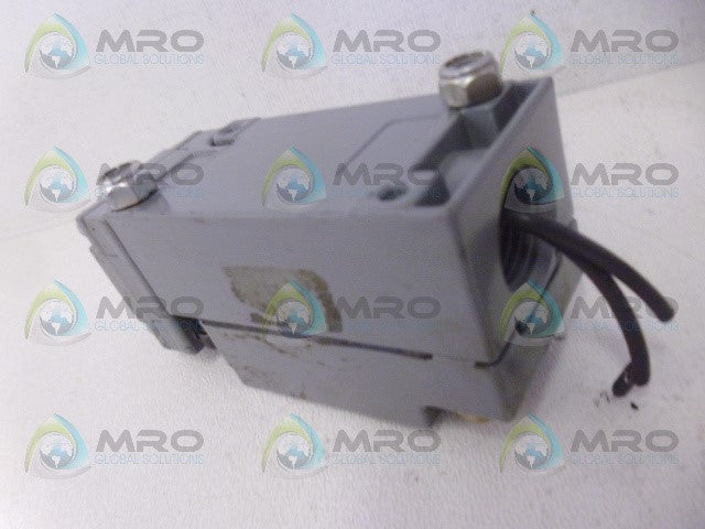 SQUARE D 9007C62E LIMIT SWITCH *USED*
