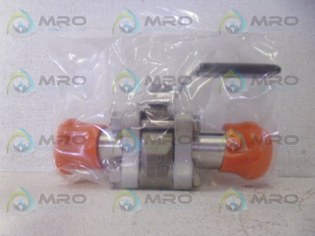 SWAGELOK SS-62TSC8-LD *NEW IN BOX*