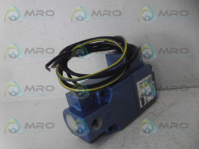 MAC 224B-111NC SOLENOID VALVE *NEW IN BOX*