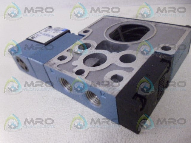 MAC 811C-PM-111DA-142 SOLENOID VALVE *NEW IN BOX*