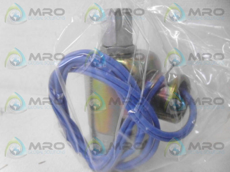 VERSA ESM-3302-44-H-120V60 3-WAY VALVE *NEW IN BOX*