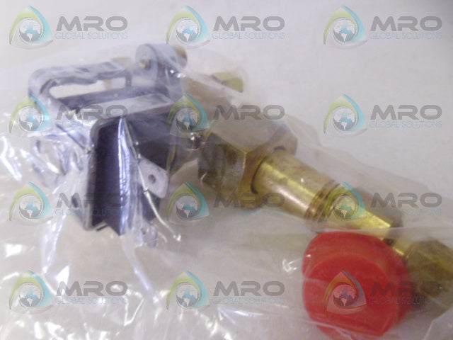 EMERSON 136812P1S HUMIDIFIER VALVE/STRAINER *NEW IN BOX*