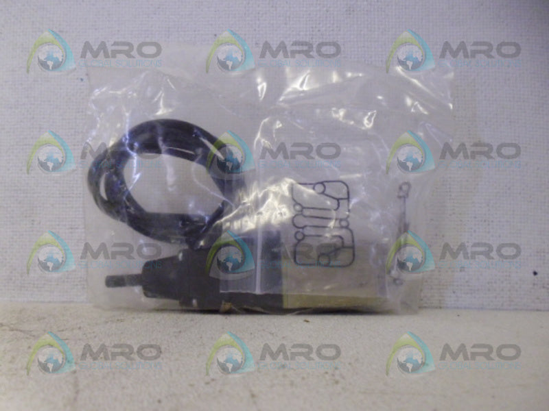 NUMATICS 031SA400O011Z30 SOLENOID VALVE *NEW NO BOX*