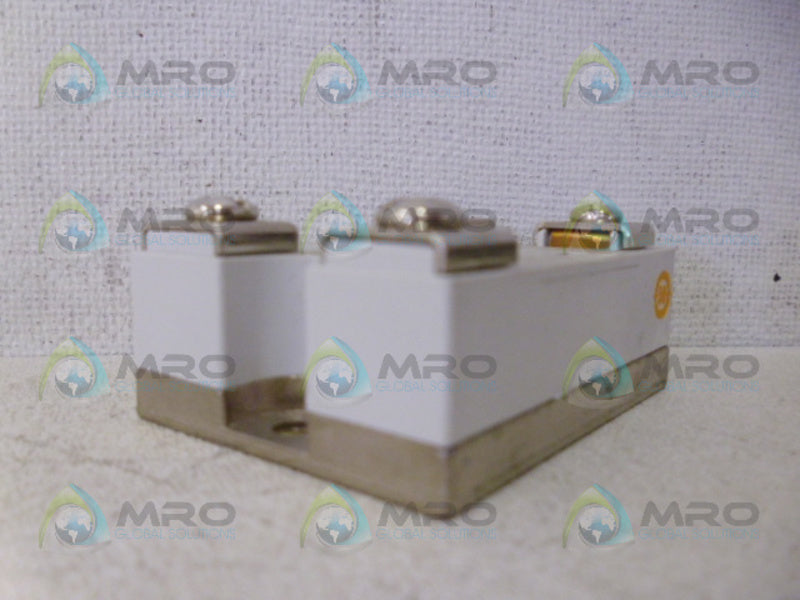IDEC RSSAN-10A SOLID STATE RELAY 10A *NEW NO BOX*