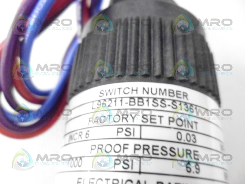 BARKSDALE L96211-BB1SS-S1361 SWITCH *NEW NO BOX*